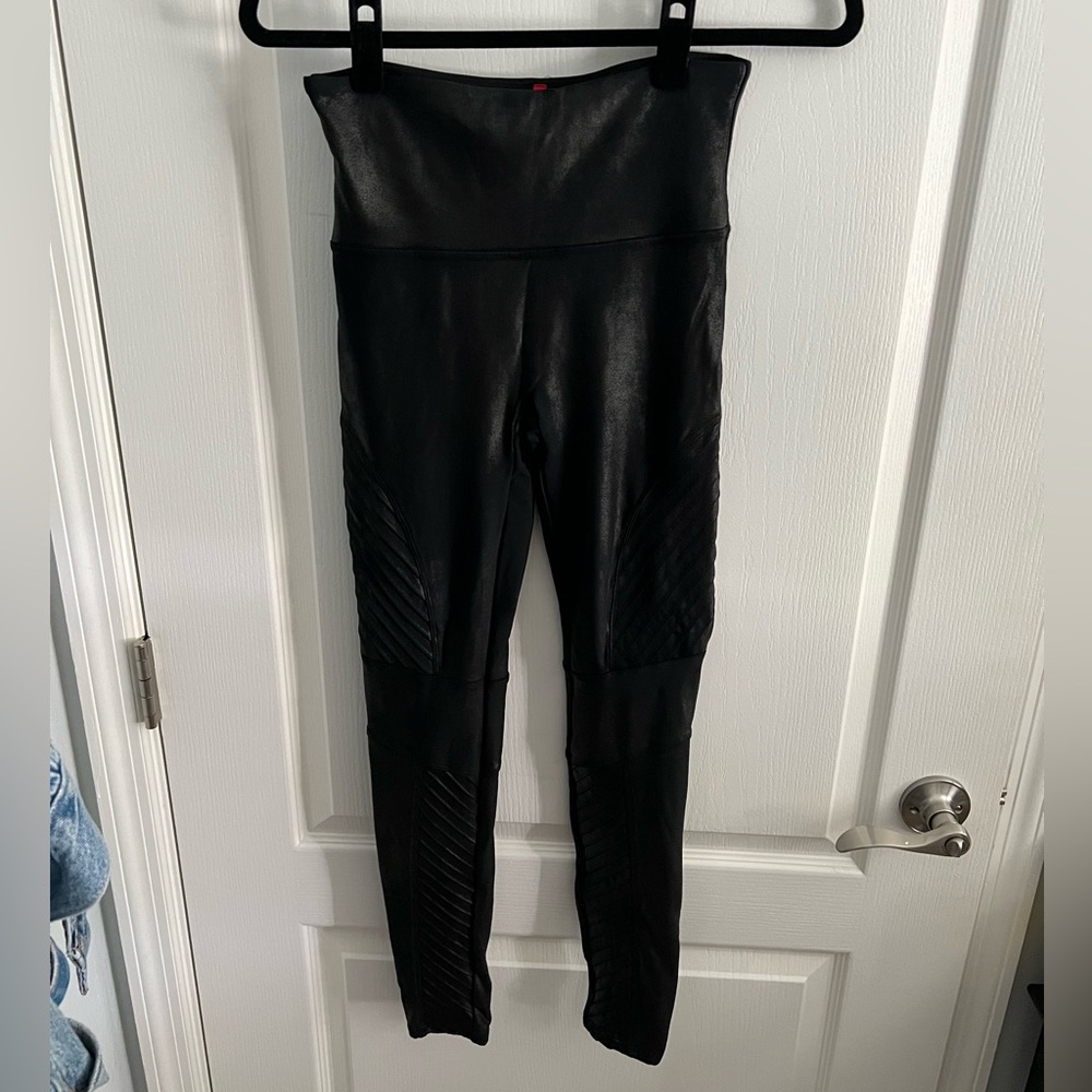 Spanx Moto Leggings Size M